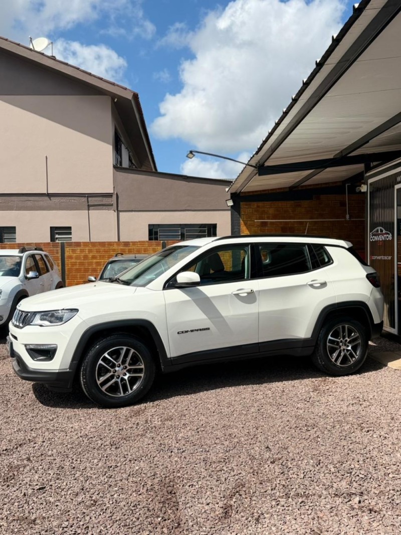 COMPASS 2.0 16V FLEX SPORT AUTOMÁTICO - 2019 - LAJEADO