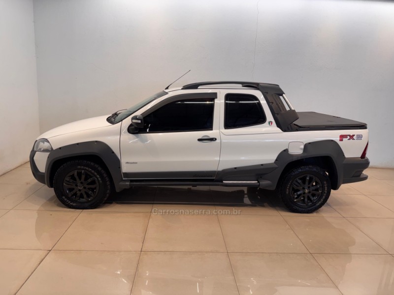 STRADA 1.8 MPI ADVENTURE LOCKER CD 16V FLEX 2P MANUAL - 2013 - CASCA