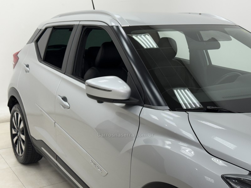 KICKS 1.6 16V FLEX SL 4P XTRONIC - 2017 - SANTA CRUZ DO SUL