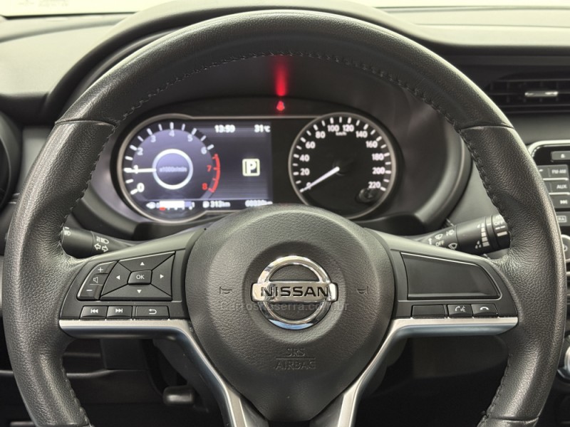 KICKS 1.6 16V FLEX SL 4P XTRONIC - 2017 - SANTA CRUZ DO SUL