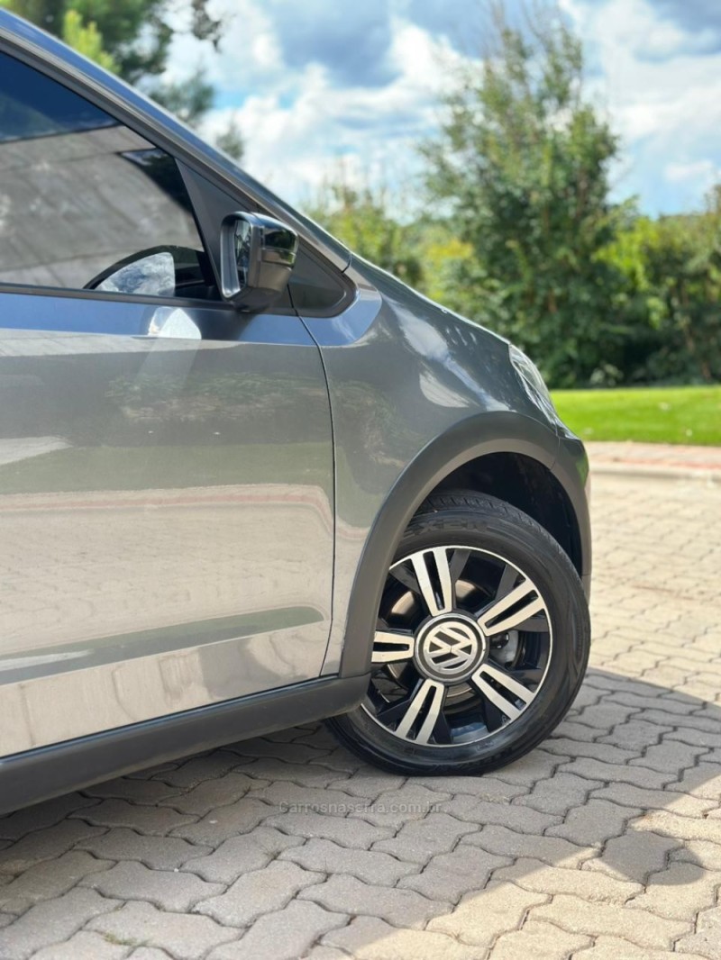 UP 1.0 TSI XTREME UP 12V FLEX 4P MANUAL - 2020 - CAXIAS DO SUL