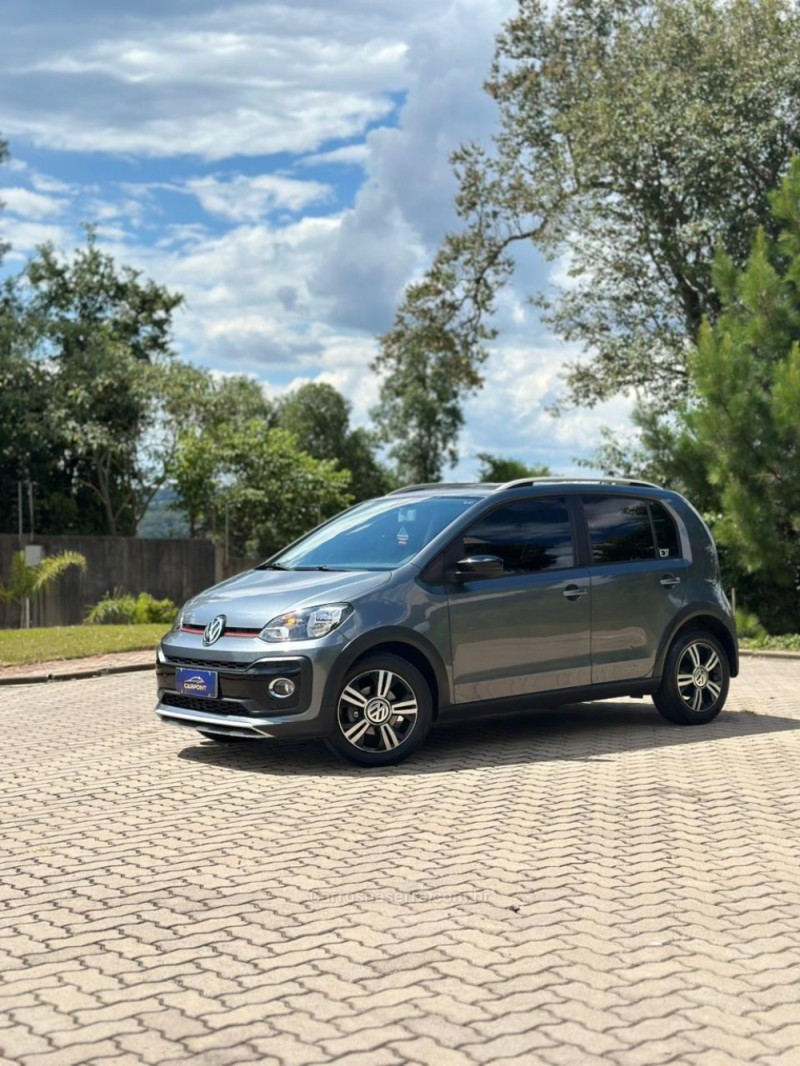 UP 1.0 TSI XTREME UP 12V FLEX 4P MANUAL - 2020 - CAXIAS DO SUL