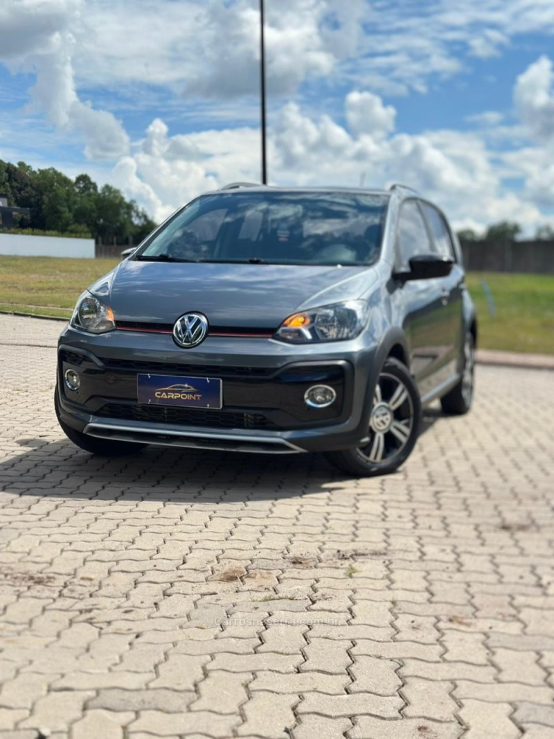 UP 1.0 TSI XTREME UP 12V FLEX 4P MANUAL - 2020 - CAXIAS DO SUL