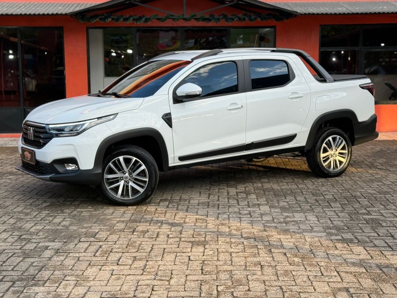 STRADA 1.3 VOLCANO CD 8V FLEX 4P AUTOMÁTICO - 2023 - CANELA