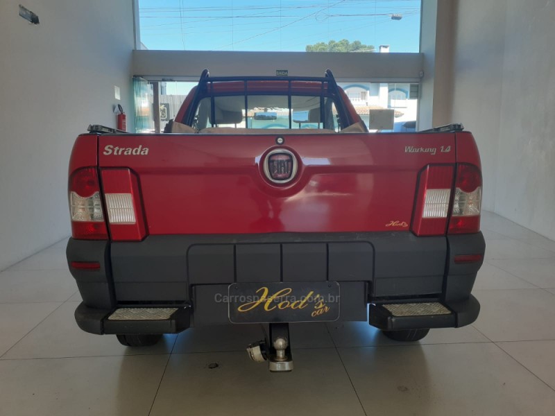 STRADA 1.4 MPI WORKING CD 8V FLEX 2P MANUAL - 2013 - CANELA