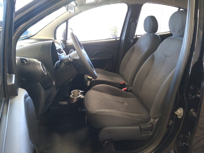 QQ 1.0 MPFI LOOK 12V GASOLINA 4P MANUAL - 2020 - CAXIAS DO SUL