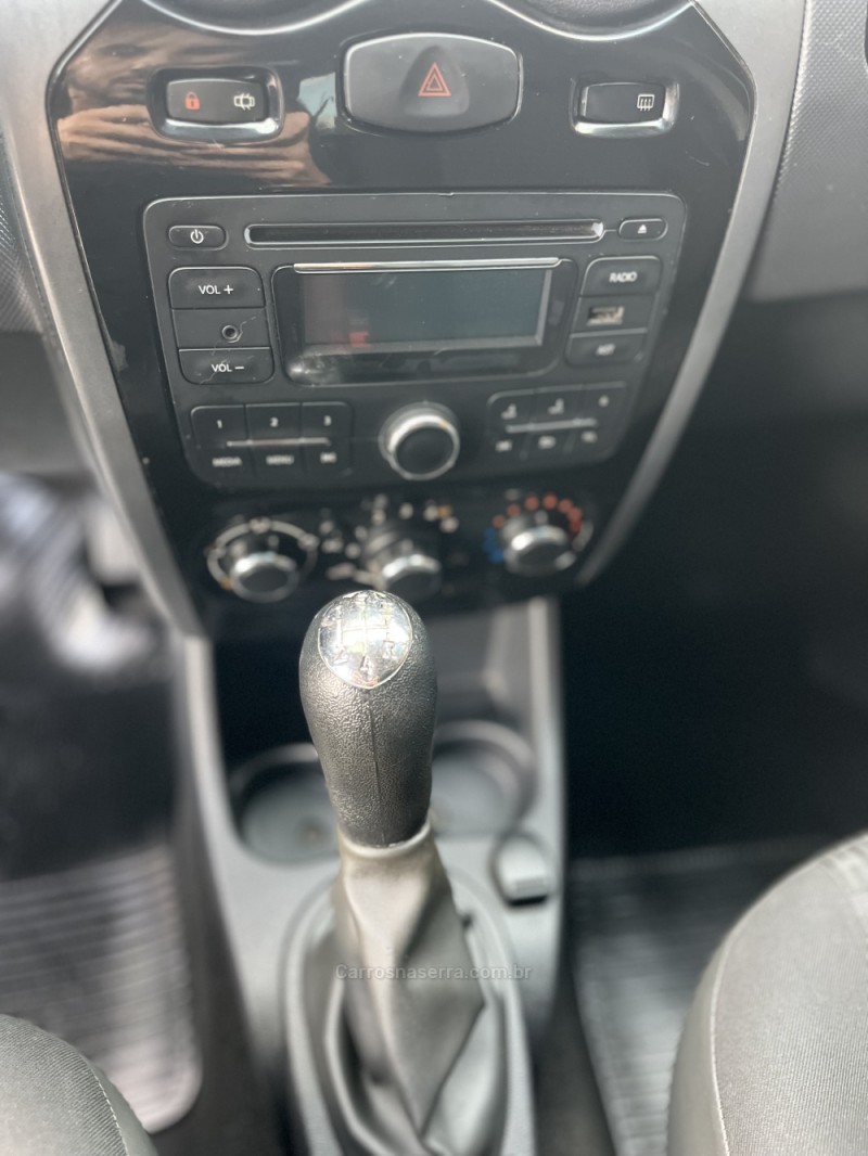 SANDERO 1.6 EXPRESSION 16V FLEX 4P MANUAL - 2012 - CAXIAS DO SUL