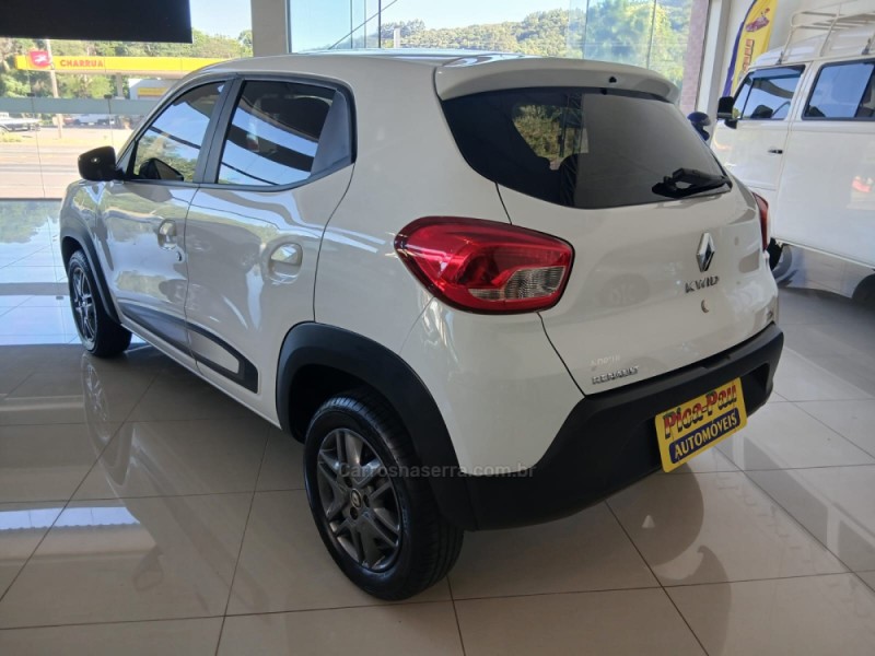 KWID 1.0 12V SCE FLEX INTENSE MANUAL - 2020 - NOVA PETRóPOLIS