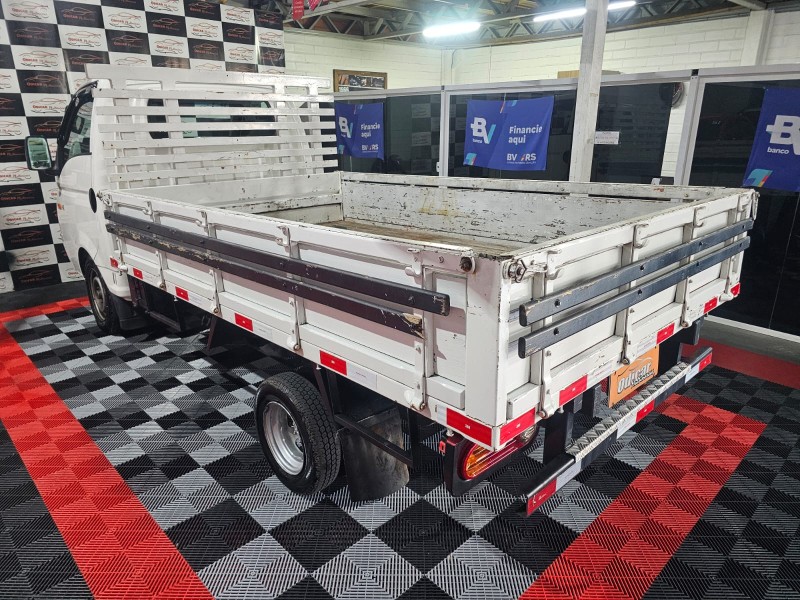 HR 2.5 LONGO SEM CAÇAMBA 4X2 16V 130CV TURBO INTERCOOLER DIESEL 2P MANUAL - 2010 - CAXIAS DO SUL