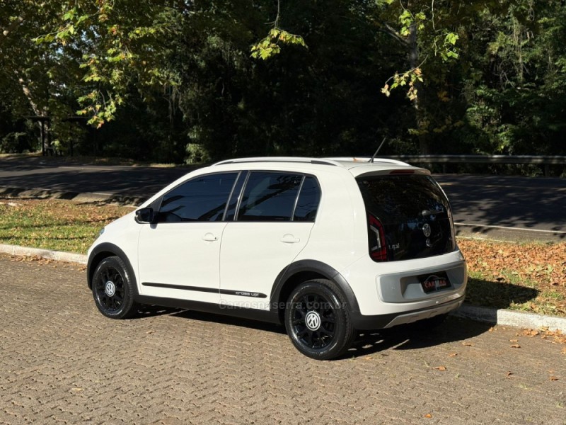 UP 1.0 TSI CROSS 12V FLEX 4P MANUAL - 2016 - DOIS IRMãOS