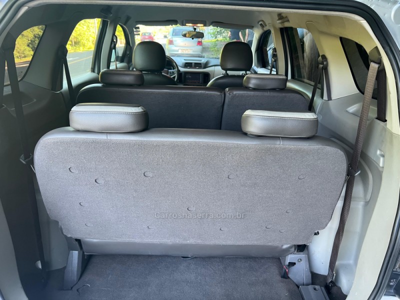 SPIN 1.8 LTZ 8V FLEX 4P MANUAL - 2015 - DOIS IRMãOS