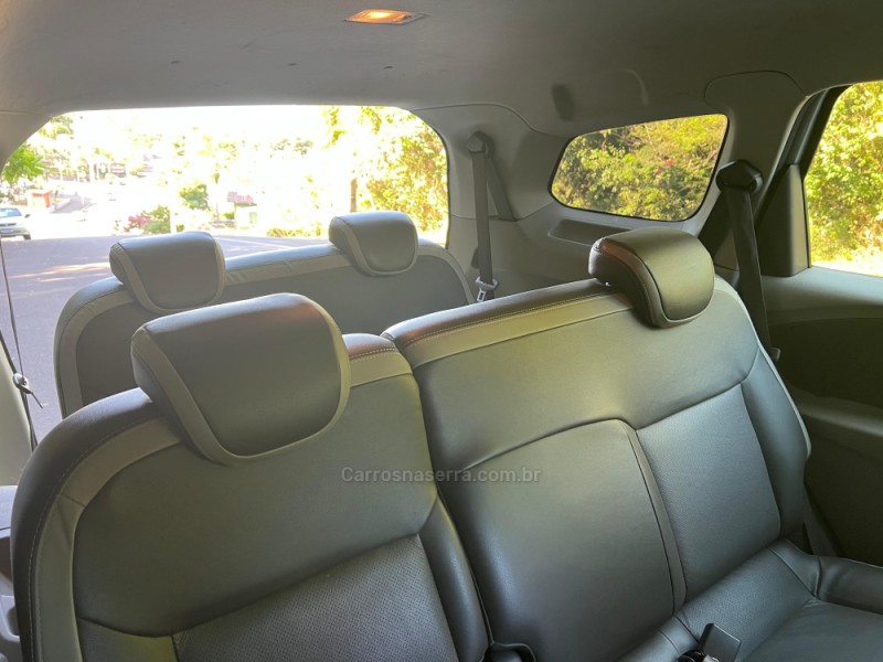 SPIN 1.8 LTZ 8V FLEX 4P MANUAL - 2015 - DOIS IRMãOS