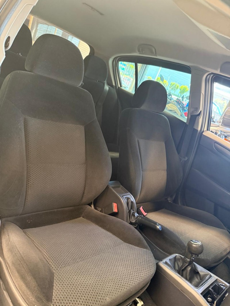 VECTRA 2.0 MPFI GT HATCH 8V FLEX 4P MANUAL - 2009 - CAXIAS DO SUL