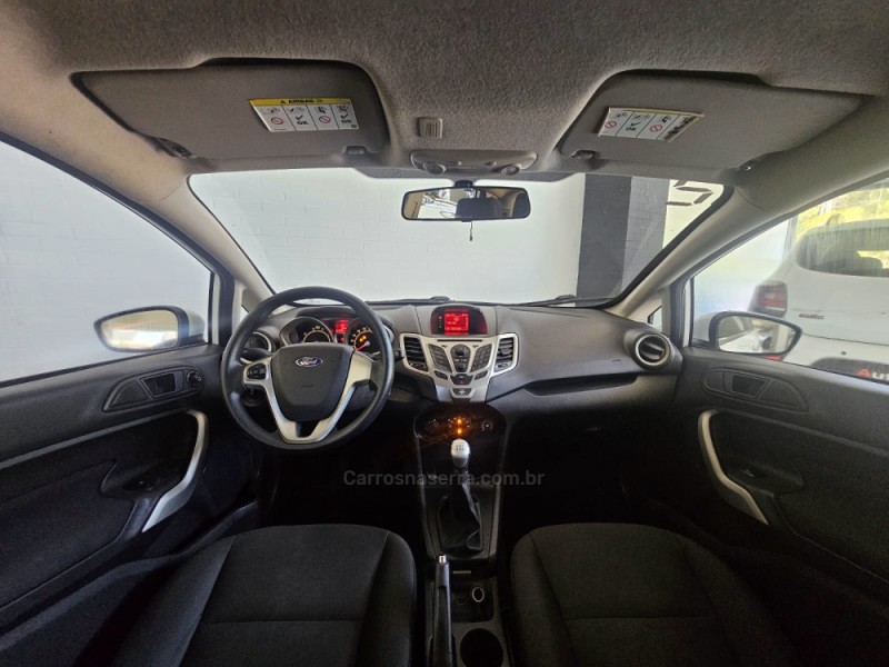 FIESTA 1.6 SE HATCH 16V FLEX 4P MANUAL - 2012 - CAXIAS DO SUL