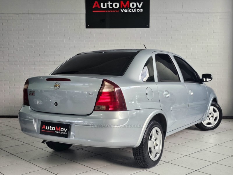 CORSA 1.4 MPFI PREMIUM 8V FLEX 4P MANUAL - 2009 - CAXIAS DO SUL