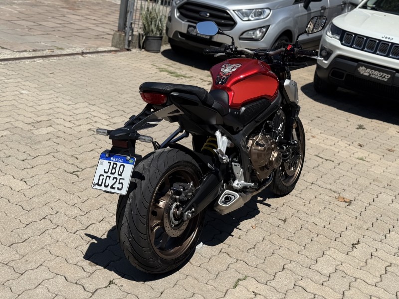 CB 650R  - 2022 - BENTO GONçALVES