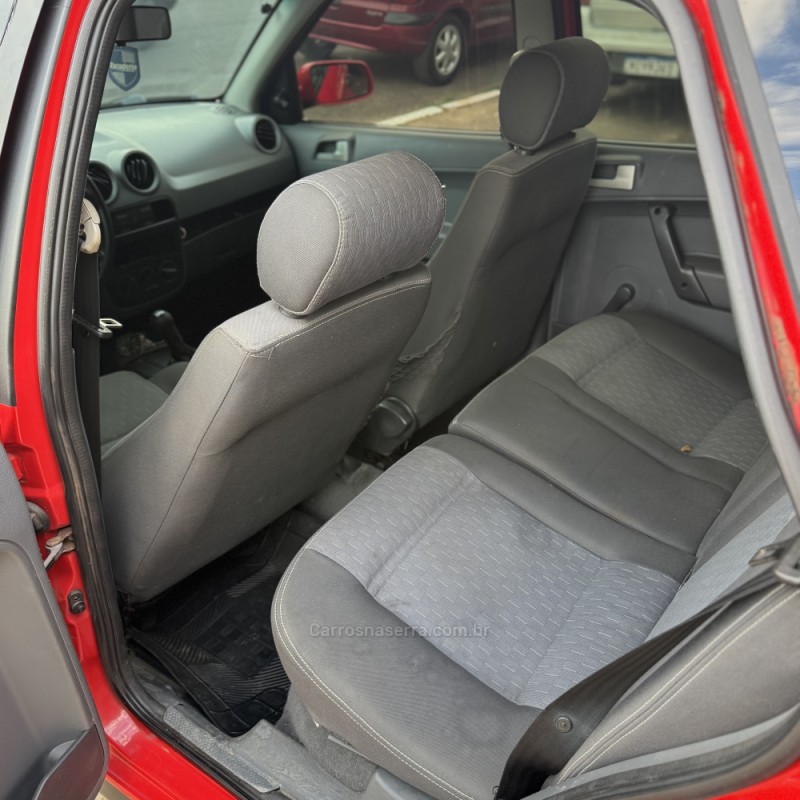 PARATI 1.6 MI TRACK & FIELD 8V FLEX 4P MANUAL G.III - 2007 - NOVO HAMBURGO