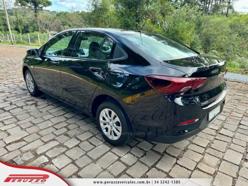 ONIX 1.0 LT PLUS 8V FLEX 4P MANUAL - 2023 - NOVA PRATA