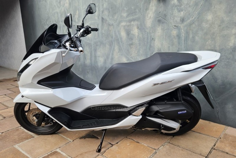 PCX 160 DLX - 2025 - CAXIAS DO SUL