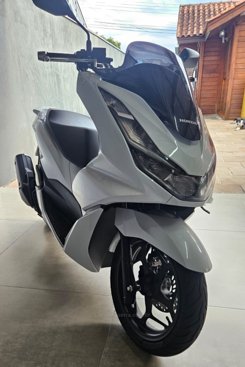 PCX 160 DLX - 2025 - CAXIAS DO SUL