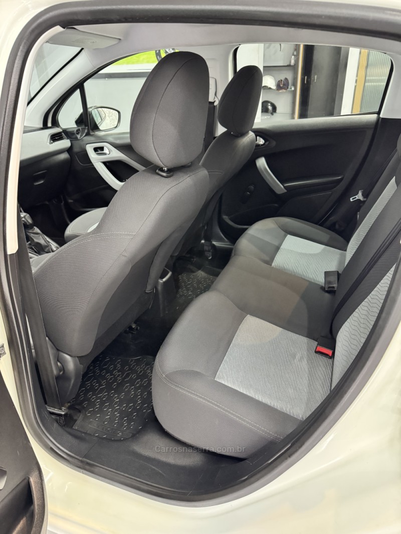 208 1.5 ACTIVE 8V FLEX 4P MANUAL - 2015 - CAXIAS DO SUL