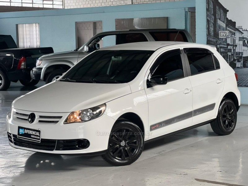 VOLKSWAGEN - GOL - 2011/2012 - Branca - R$ 34.900,00