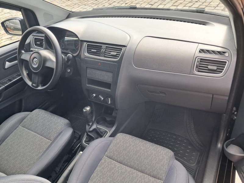 FOX 1.0 MI 8V FLEX 4P MANUAL - 2013 - CAXIAS DO SUL