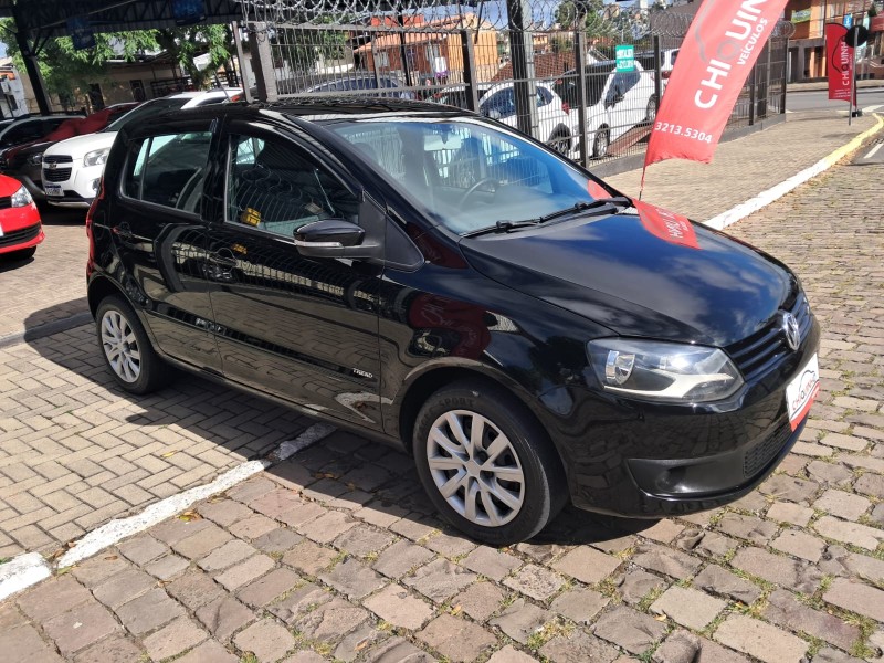 FOX 1.0 MI 8V FLEX 4P MANUAL - 2013 - CAXIAS DO SUL