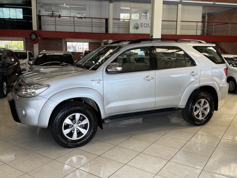 HILUX SW4 3.0 SRV 4X4 16V TURBO INTERCOOLER DIESEL 4P AUTOMÁTICO - 2006 - FARROUPILHA