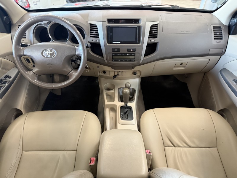 HILUX SW4 3.0 SRV 4X4 16V TURBO INTERCOOLER DIESEL 4P AUTOMÁTICO - 2006 - FARROUPILHA