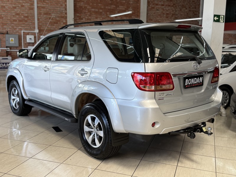 HILUX SW4 3.0 SRV 4X4 16V TURBO INTERCOOLER DIESEL 4P AUTOMÁTICO - 2006 - FARROUPILHA