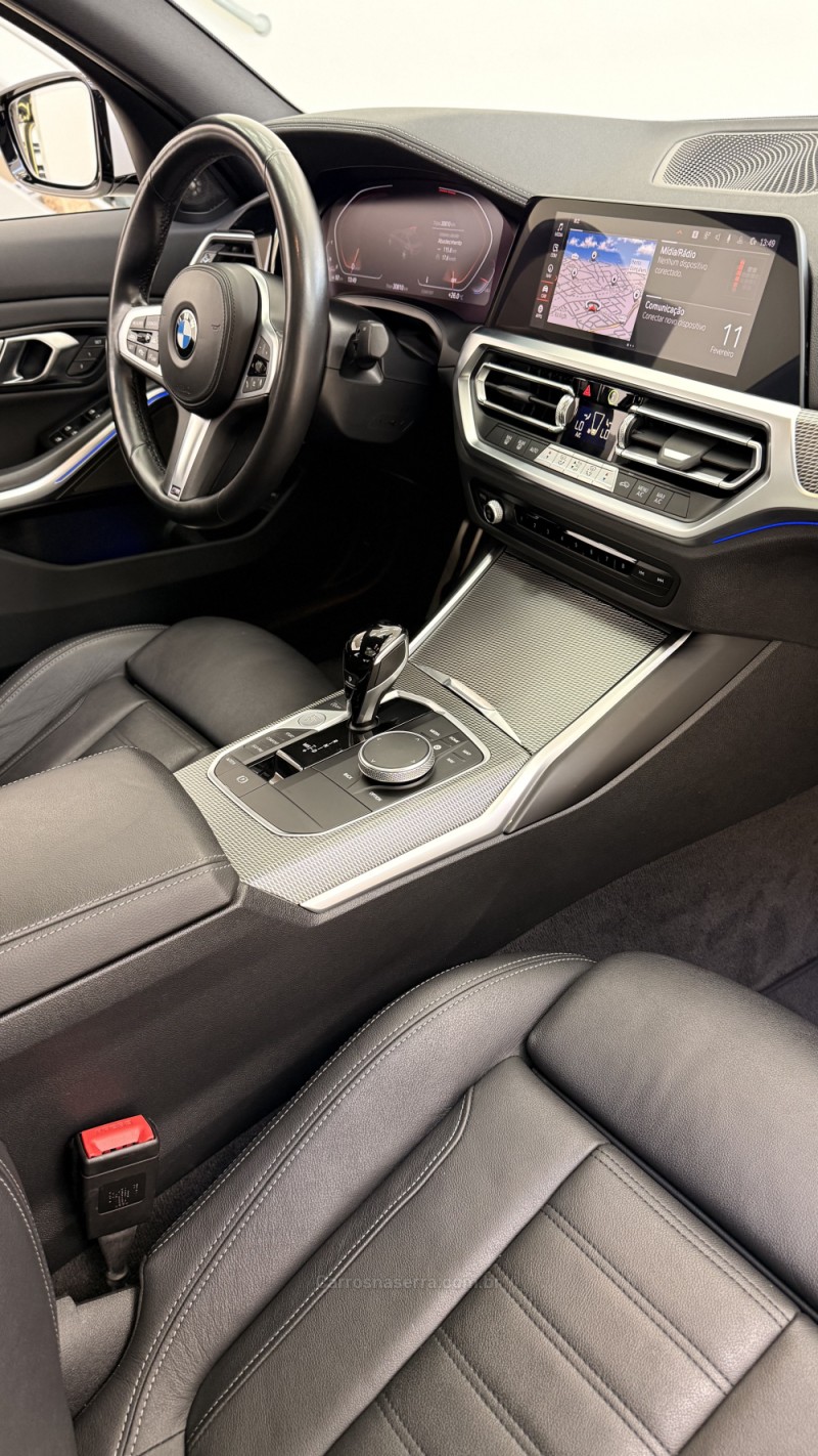 320I 2.0 M SPORT 16V TURBO GASOLINA 4P AUTOMÁTICO - 2022 - BENTO GONçALVES