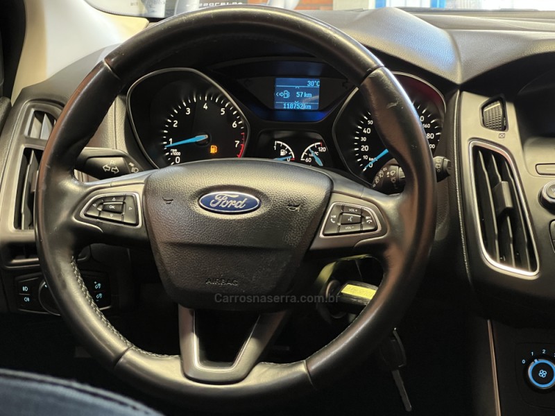 FOCUS 1.6 SE 16V FLEX 4P MANUAL - 2016 - BENTO GONçALVES