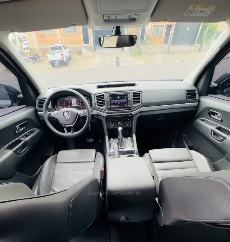 AMAROK 3.0 V6 TDI HIGHLINE CD DIESEL 4MOTION AUTOMÁTICO - 2018 - NOVO HAMBURGO