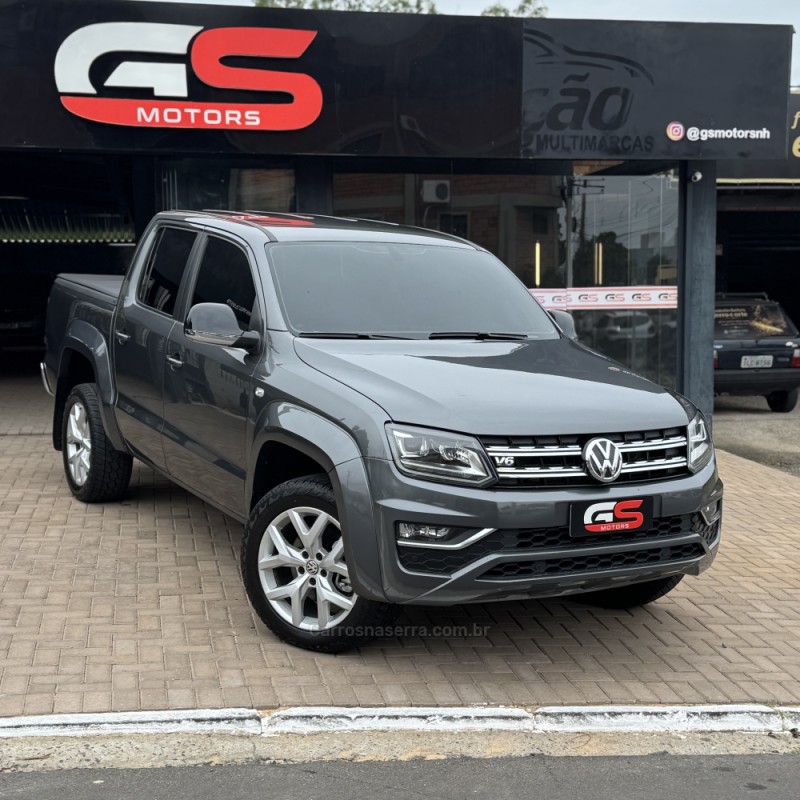AMAROK 3.0 V6 TDI HIGHLINE CD DIESEL 4MOTION AUTOMÁTICO - 2018 - NOVO HAMBURGO