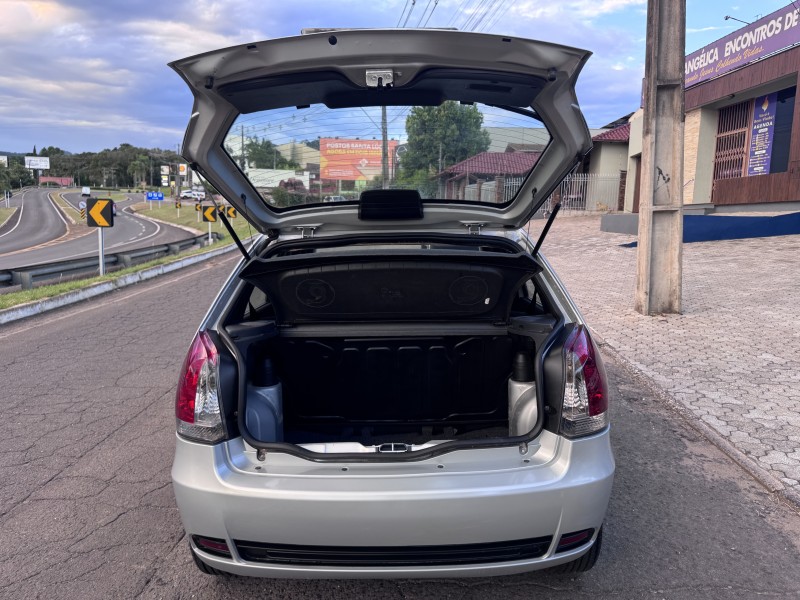 PALIO 1.0 MPI FIRE ECONOMY 8V FLEX 4P MANUAL - 2011 - DOIS IRMãOS