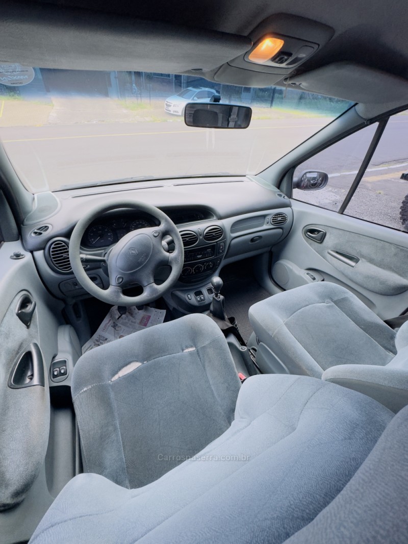 SCÉNIC 2.0 RXE 8V GASOLINA 4P MANUAL - 2000 - NOVO HAMBURGO