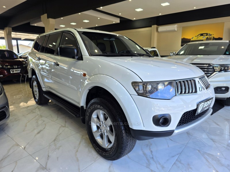 pajero dakar 3.2 4x4 16v turbo intercooler diesel 4p manual 2012 caxias do sul