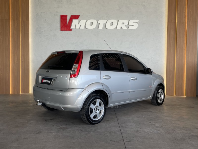 FIESTA 1.6 ROCAM HATCH 8V FLEX 4P MANUAL - 2010 - PAROBé