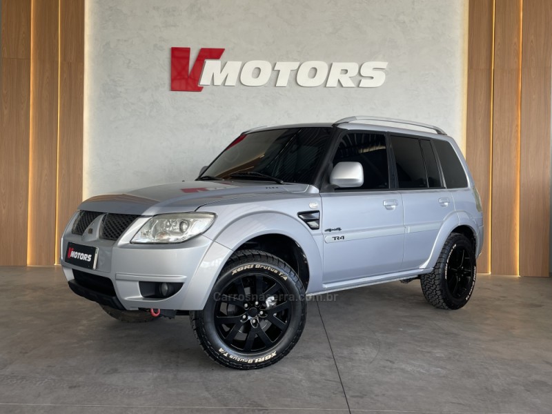 PAJERO TR4 2.0 GLS 4X4 16V FLEX 4P MANUAL - 2010 - PAROBé