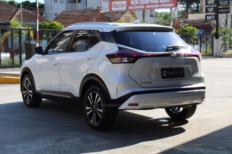 KICKS 1.6 ADVANCE 16V FLEX 4P AUTOMÁTICO - 2022 - CAXIAS DO SUL