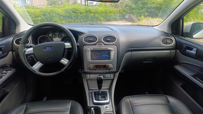 FOCUS 2.0 TITANIUM 16V FLEX 4P AUTOMÁTICO - 2012 - CAXIAS DO SUL