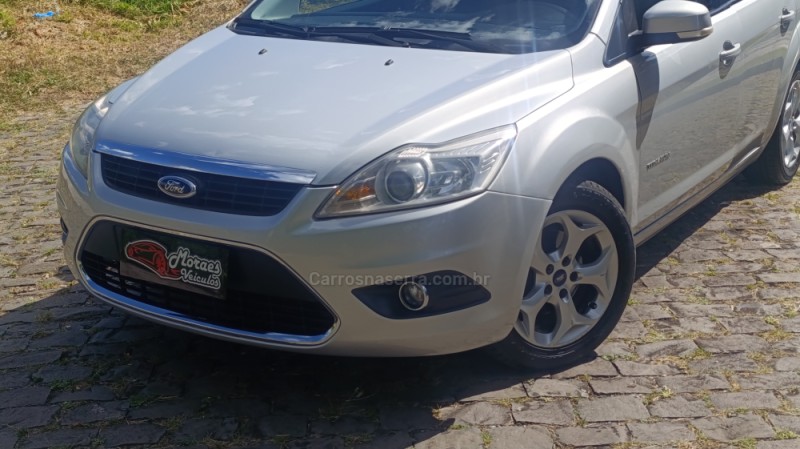 FOCUS 2.0 TITANIUM 16V FLEX 4P AUTOMÁTICO - 2012 - CAXIAS DO SUL