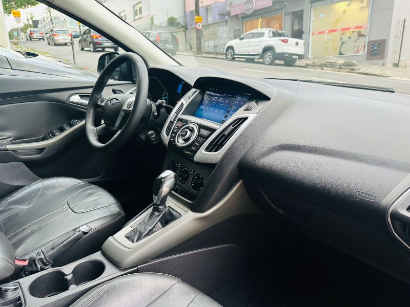 FOCUS 2.0 16V FLEX 4P AUTOMÁTICO - 2014 - CAXIAS DO SUL