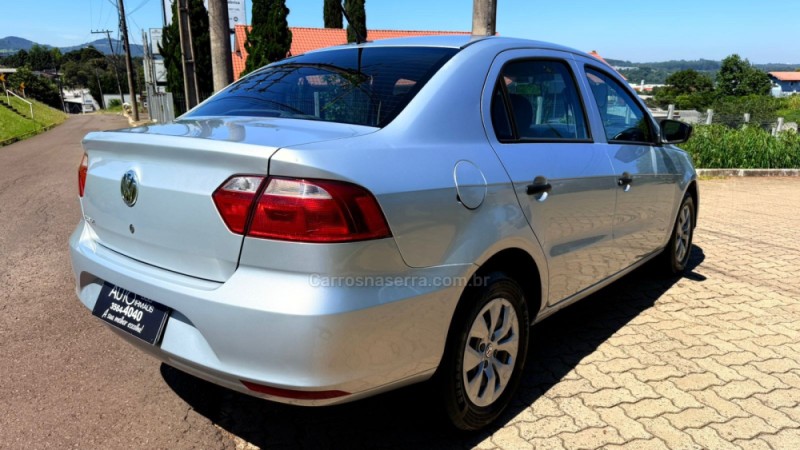 VOYAGE 1.0 MI CITY 8V FLEX 4P MANUAL - 2015 - DOIS IRMãOS