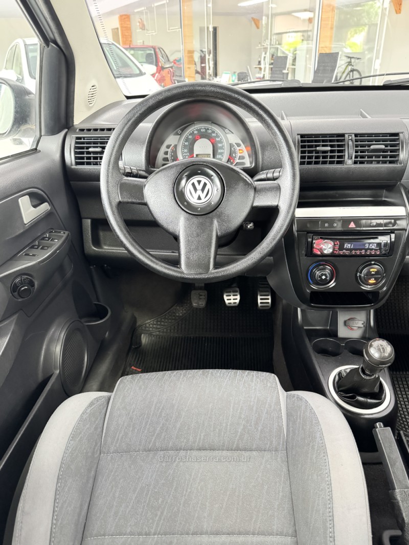 CROSSFOX 1.6 MI FLEX 8V 4P MANUAL - 2006 - VILA FLORES