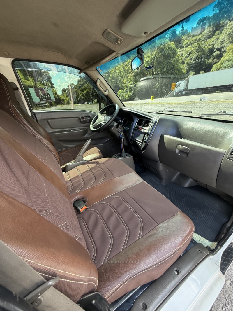 HR 2.5 LONGO COM CAÇAMBA 4X2 16V 130CV TURBO INTERCOOLER DIESEL 2P MANUAL - 2008 - FARROUPILHA