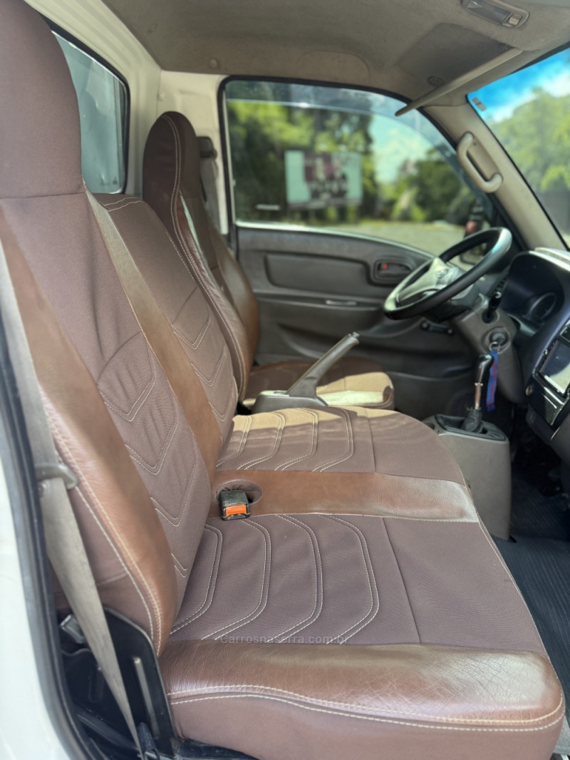 HR 2.5 LONGO COM CAÇAMBA 4X2 16V 130CV TURBO INTERCOOLER DIESEL 2P MANUAL - 2008 - FARROUPILHA