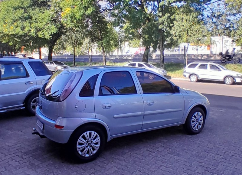 ONIX 1.4 MPFI LT 8V FLEX 4P MANUAL - 2019 - ESTâNCIA VELHA