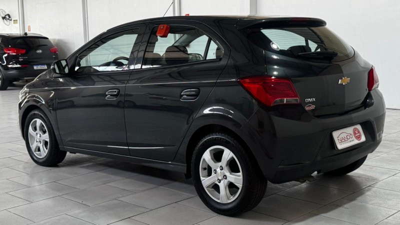 ONIX 1.4 MPFI LT 8V FLEX 4P MANUAL - 2019 - ESTâNCIA VELHA